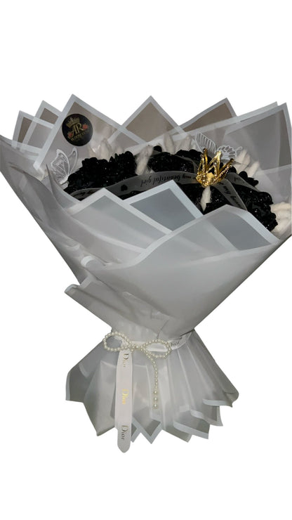 Royal Black Rose Luxury Bouquet – Elegant Artificial Flower Arrangement