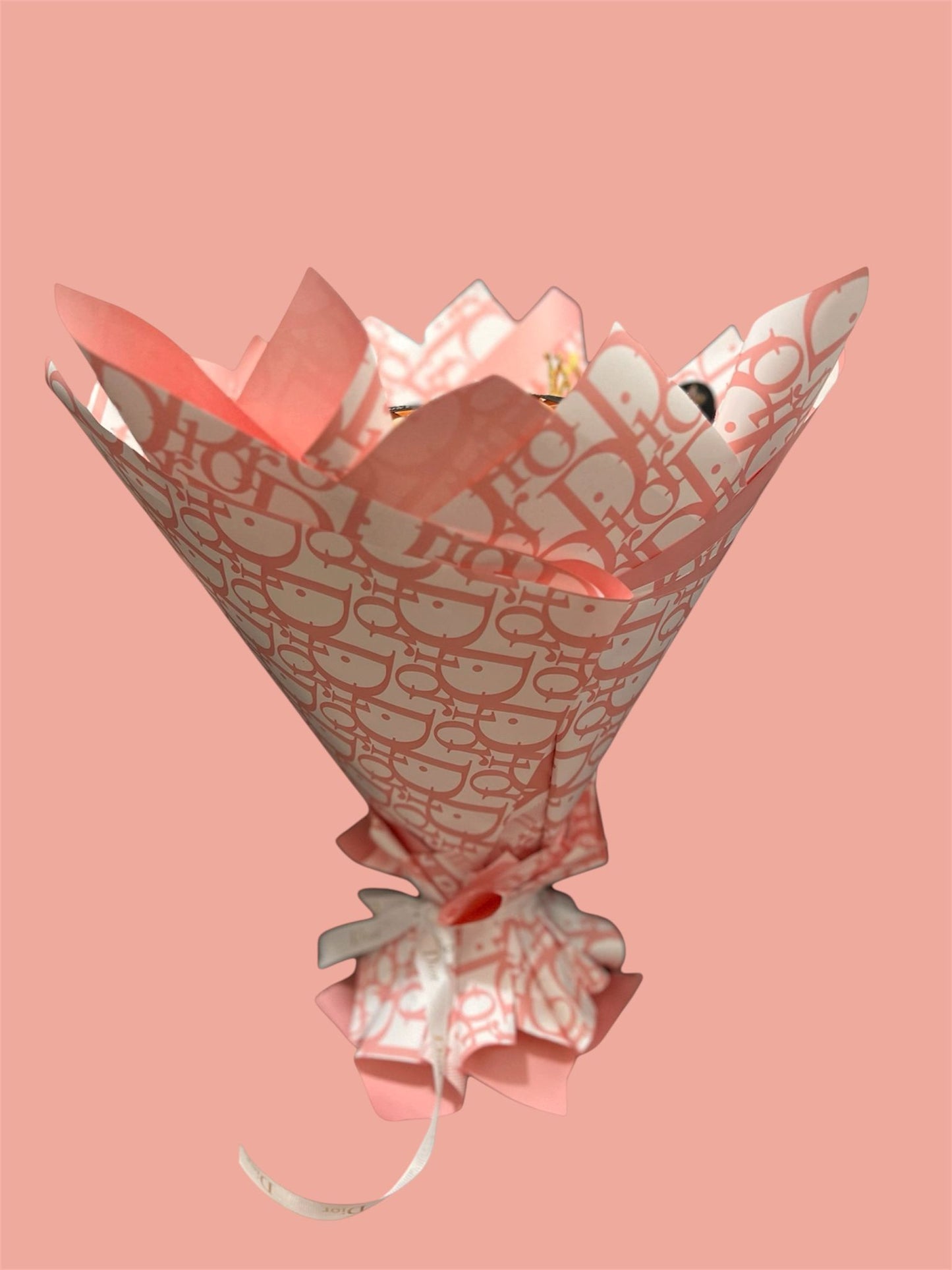 Peach Royal Bouquet – Luxury Romantic Flower Arrangement