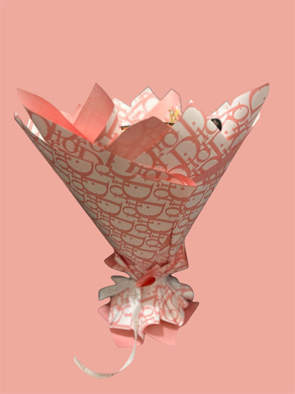 Peach Royal Bouquet – Luxury Romantic Flower Arrangement